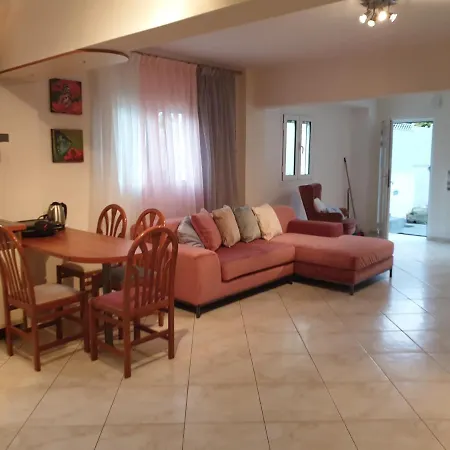 House Domaine *