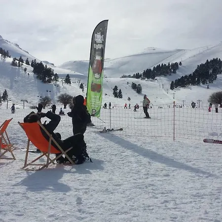 بيت للعطل House Domaine Rizomilos