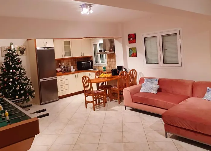 House Domaine بيت للعطل